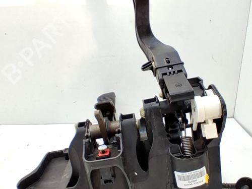 Used Break pedal Break pedal OPEL CORSA E (X15) 1.3 CDTI (08, 68) (95 hp) 34153936 34153936