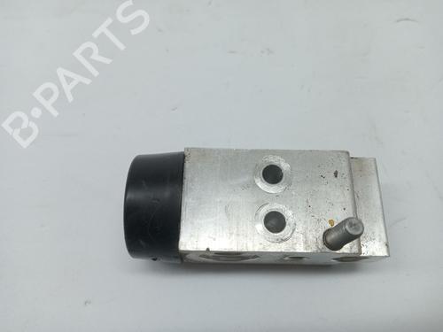 Used AC pipe KIA NIRO I (DE) 1.6 GDI Hybrid (141 hp) 24586910