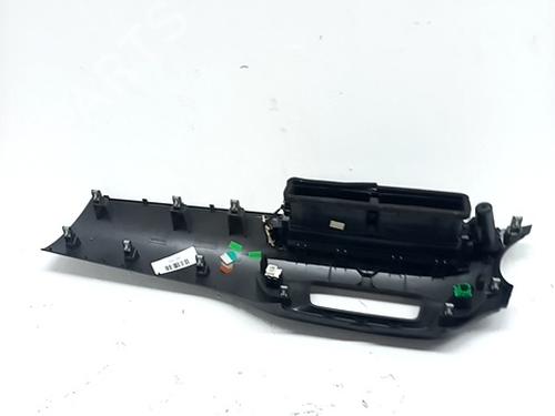 Middle console CITROËN DS3 (SA_) 1.6 HDi 90 | BP30050330I22