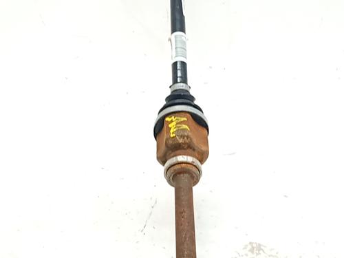 Used Right front driveshaft Right front driveshaft PEUGEOT 2008 II (UD_, US_, UY_, UJ_, UR_, UC_) 1.2 PureTech 100 (USHNK) (101 hp) 32285579 32285579