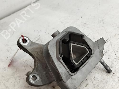 Used Gearbox mount Gearbox mount OPEL CORSA F (P2JO) CORSA-e (68) (136 hp) 39556292 39556292
