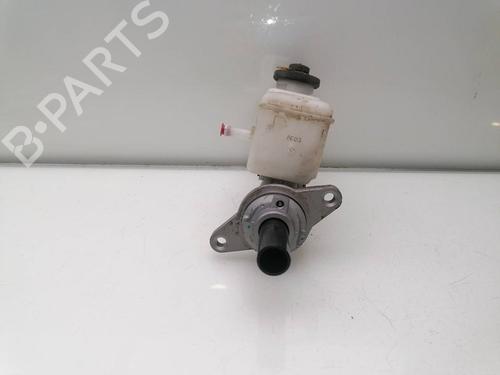 Brake master cylinder TOYOTA HILUX VIII Pickup (_N1_) 2.4 D 4WD (GUN125_, GUN125R) | BP27461689M77 