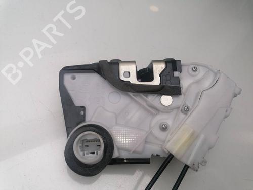 Front right lock TOYOTA YARIS (_P13_) 1.5 (NSP131_) | BP23421128C97 