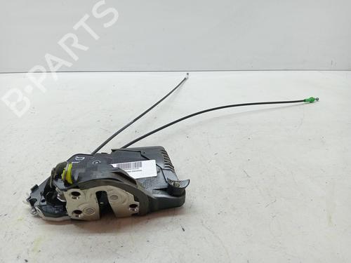Used Front left lock TOYOTA YARIS (_P13_) 1.5 Hybrid (NHP130_, NHP130) (101 hp) 23351387