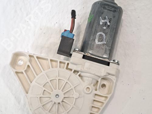 Used Left front window motor VW GOLF VII (5G1, BQ1, BE1, BE2) 1.4 TSI (125 hp) 25834054