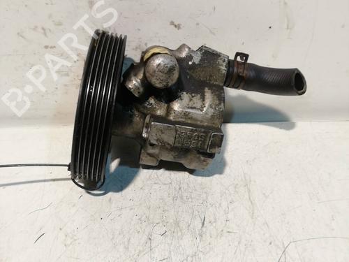 Used Steering pump RENAULT LAGUNA II (BG0/1_) 1.9 dCi (BG08, BG0G) (120 hp) 25465596