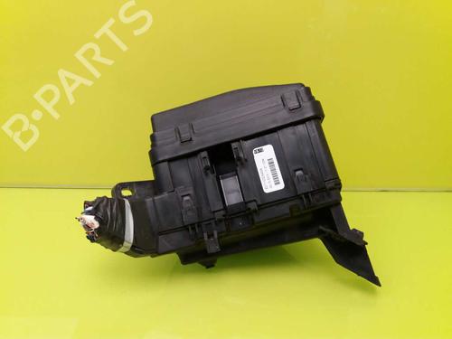 Fuse box TOYOTA YARIS (_P13_) 1.0 (KSP130_, KSP130) | BP23384659E1 