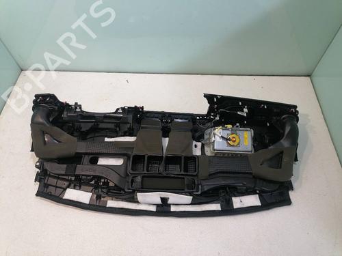 Dashboard TOYOTA AURIS (_E18_) 1.4 D-4D (NDE180_, NDE180R) | BP23939901C46 