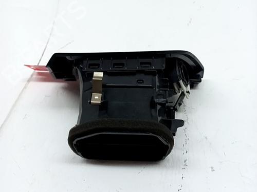Used Air vent BMW 3 (F30, F80) 316 d (116 hp) 29500340