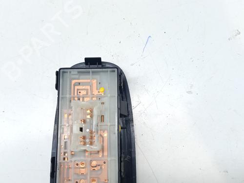 Right front window switch RENAULT KADJAR (HA_, HL_) 1.5 dCi 110 (HLA3) | BP28126077I26 