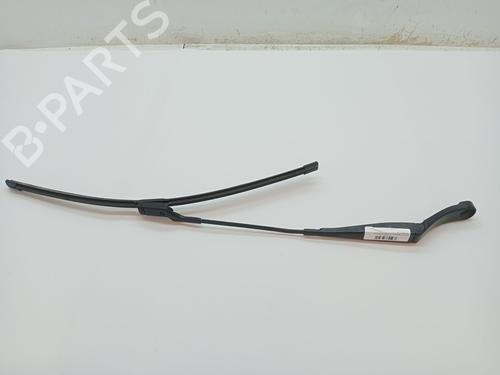 Used Front windshield wiper arm PEUGEOT 308 II (LB_, LP_, LW_, LH_, L3_) 1.5 BlueHDi 130 (131 hp) 23359345
