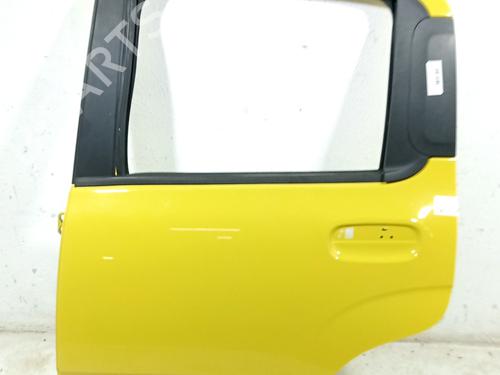 Puerta trasera izquierda FIAT PANDA (312_, 319_) 1.0 Mild Hybrid (312.PYD1B) (69 hp) 32285499