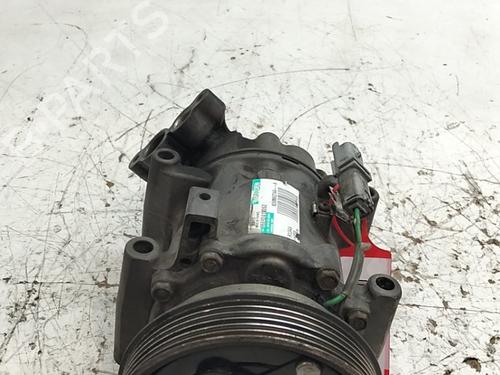 ac-compressor-nissan-nv200-evalia-bus-2010-40119497 main image