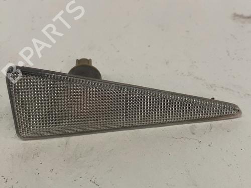 right-side-indicator-renault-scenic-ii-jm01_-2003-2004-2005-2006-2007-2008-2009-2010-34497191 main image