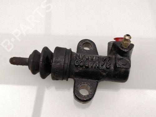 Used Clutch slave cylinder NISSAN PICK UP (D22) 2.5 Di (133 hp) 23453874