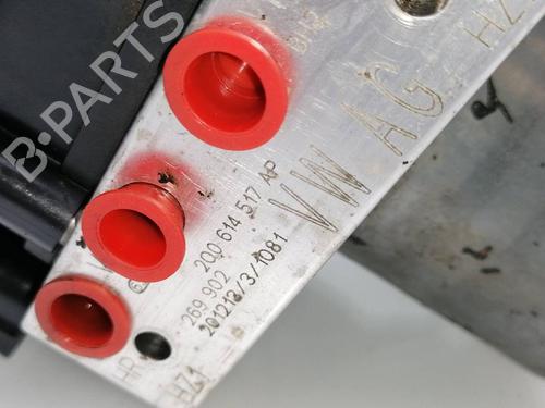 Used ABS pump VW POLO VI (AW1, BZ1, AE1) 1.0 TSI (95 hp) 23405599