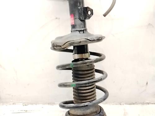 Used Right front shock absorber Right front shock absorber TOYOTA COROLLA Saloon (_E12_) 1.4 D-4D (NDE120_, NDE120R) (90 hp) 34393082 34393082