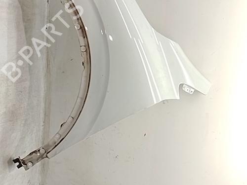 Used Left front fenders Left front fenders 37449605 37449605
