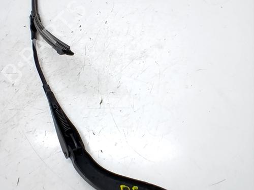 Used Front windshield wiper arm BMW 3 (F30, F80) 318 d (150 hp) 30622589