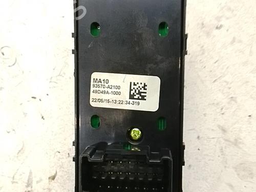 Left front window switch KIA PRO CEE'D (JD) 1.6 GDI | BP40546919I27 - Image 3
