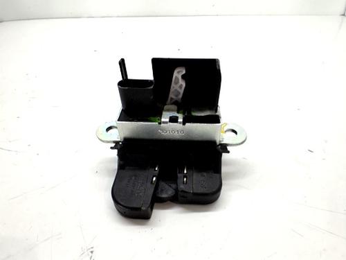 Used Tailgate lock SKODA YETI (5L) 1.2 TSI (105 hp) 29585194