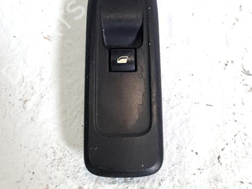 Used Right front window switch PEUGEOT 308 I (4A_, 4C_) 1.6 HDi (90 hp) 32107899