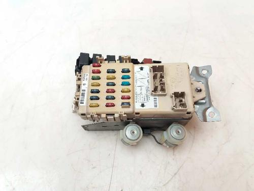 Used Fuse box SUBARU IMPREZA Saloon (GD) 2.0 WRX Turbo AWD (GDA) (218 hp) 23650696