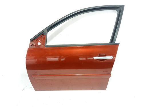 Used Left front door RENAULT MEGANE II Estate (KM0/1_) 1.9 dCi (131 hp) 29179296