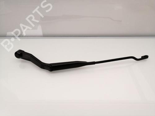 Used Front windshield wiper arm NISSAN NOTE (E11, NE11) 1.4 LPG (88 hp) 30451791