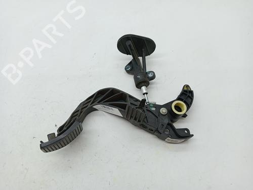 Clutch pedal FIAT TIPO Hatchback (356_, 357_) 1.4 (356HXF1B) | BP23360676I13 