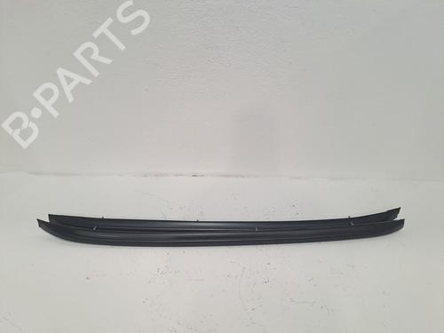 Used Roof bar BMW X1 (E84) sDrive 20 d (177 hp) 26193090