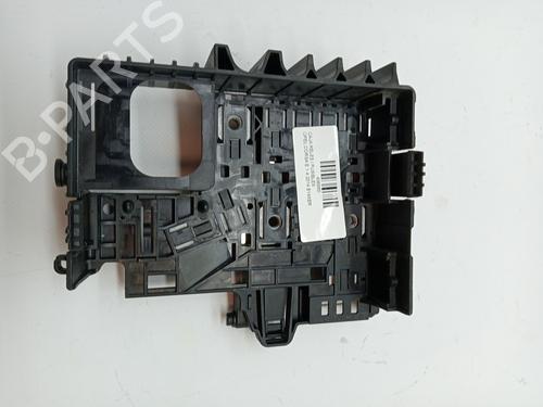 Sikringsdåse OPEL CORSA E (X15) 1.4 (08, 68) (90 hp) 23354511