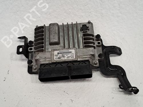 Used Engine control unit (ECU) HYUNDAI i30 (GD) 1.4 CRDi (90 hp) 27463658