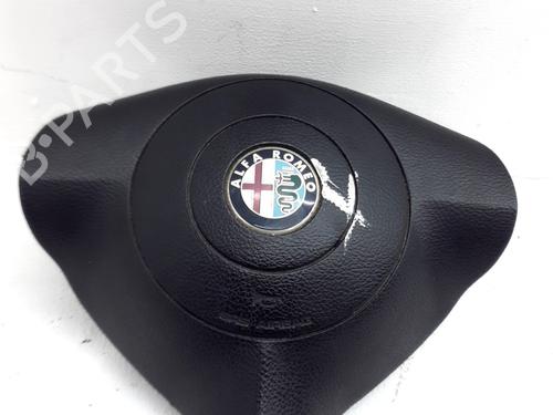 Used Driver airbag Driver airbag ALFA ROMEO 147 (937_) 1.9 JTDM 8V (937.AXD1A, 937.AXU1A, 937.BXU1A) (120 hp) 34209707 34209707