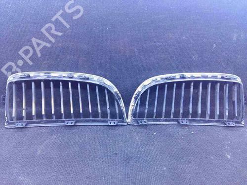 Used Grille BMW 3 (E90) 325 d (197 hp) 23649560