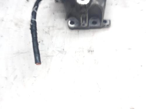 engine-mount-audi-a4-b9-avant-8w5-8wd-2015-36666884 main image