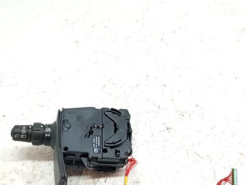 Used Headlight switch Headlight switch RENAULT CLIO III (BR0/1, CR0/1) 1.6 16V (BR05, BR0B, BR0Y, BR15, BR1J, BR1M, BR1Y, CR0B,... (112 hp) 34268044 34268044