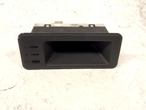 Used Display monitor Display monitor MITSUBISHI SPACE RUNNER MPV (N1_W, N2_W) 1.8 (N11W) (116 hp) 34182420 34182420