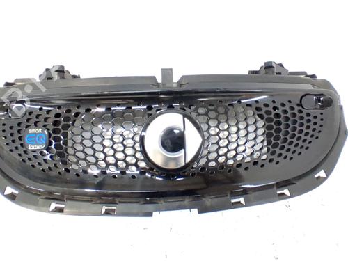 Used Grille Grille SMART FORTWO Coupe (453) electric drive / EQ (453.391) (56 hp) 33772087 33772087