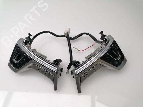 Used Steering wheel controls MITSUBISHI L200 / TRITON (KJ_, KK_, KL_) 2.2 DI-D 4WD (150 hp) 23938381