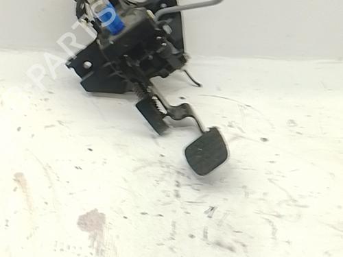 Used Clutch pedal Clutch pedal 38420404 38420404