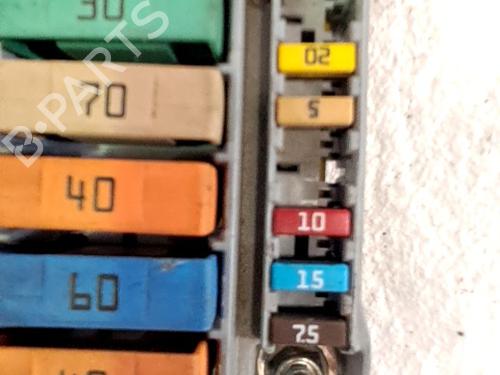 Used Fuse box FIAT 500 (312_) 1.2 (312AXA1A) (69 hp) 29558843