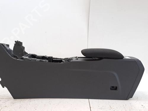 Used Armrest / Center console PEUGEOT 308 II (LB_, LP_, LW_, LH_, L3_) 1.2 THP 130 (131 hp) 27274541