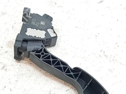 Used Pedal Pedal 38749234 38749234