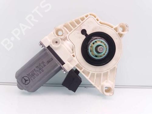 Used Right rear window motor MERCEDES-BENZ B-CLASS Sports Tourer (W245) B 200 CDI (245.208) (140 hp) 23418607