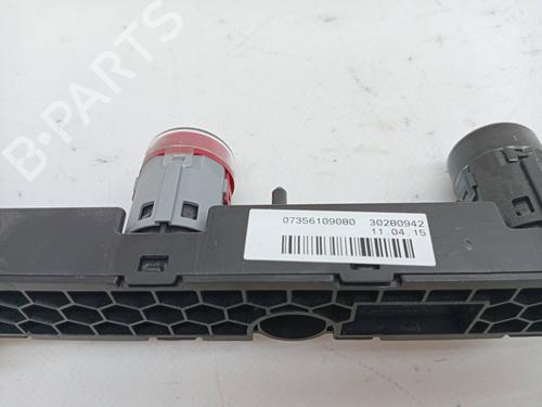Used Warning switch FIAT 500X (334_) 2.0 D Multijet 4x4 (334AXB22, 334AXD2B) (140 hp) 23339719
