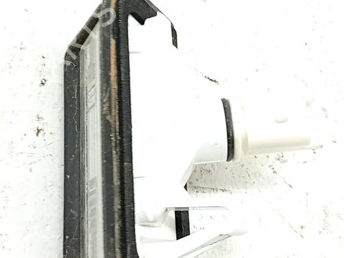 Used Licence plate light Licence plate light PEUGEOT EXPERT Van (V_) E-EXPERT (136 hp) 33764498 33764498
