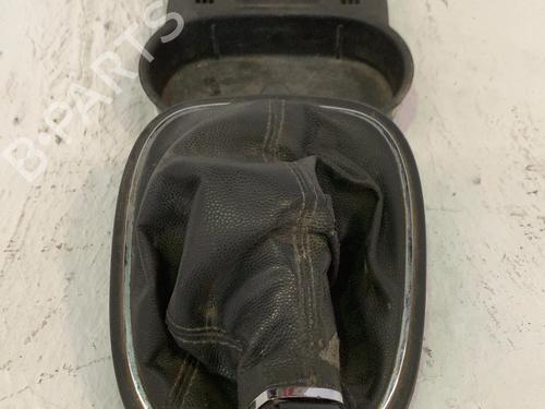 Used Shift knob Shift knob OPEL CORSA D (S07) 1.3 CDTI (L08, L68) (95 hp) 33773052 33773052