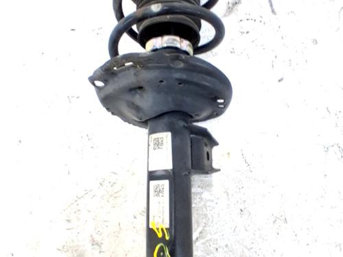 right-front-shock-absorber-skoda-octavia-iii-combi-5e5-5e6-2012-2013-2014-2015-2016-2017-2018-2019-2020-35752683 main image