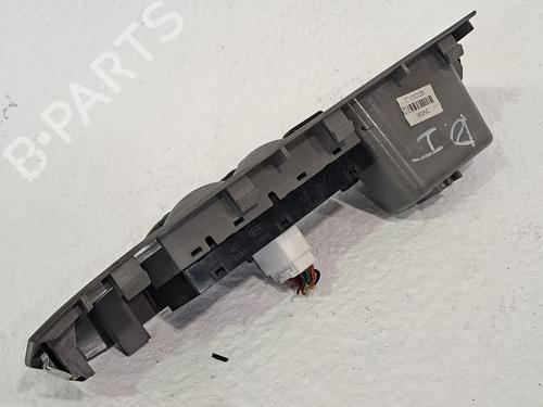 Left front window switch KIA SORENTO I (JC) 2.5 CRDi | BP24608481I27 